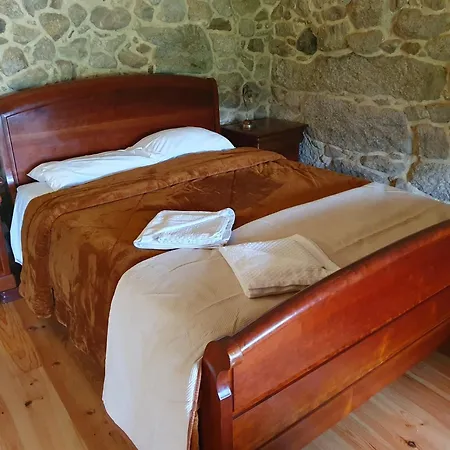 Casa Dos Cortinhais 1 * Oliveira de Frades