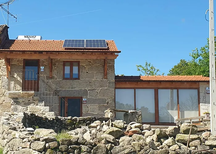 Casa Dos Cortinhais Feriehus